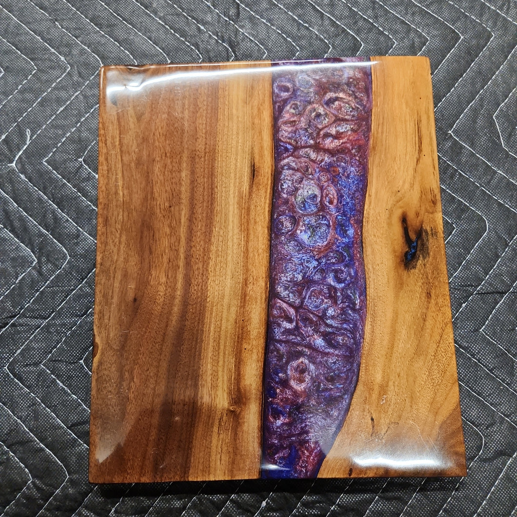 9 x 12 epoxy cutting board