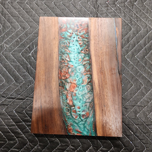 9 x 12 epoxy cutting board