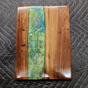 9 x 12 epoxy cutting board