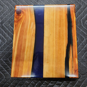 9 x 12 epoxy cutting board