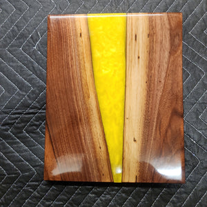 9 x 12 epoxy cutting board