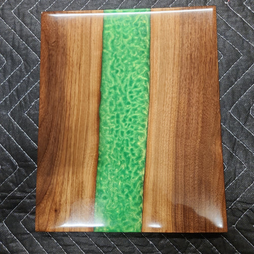 9 x 12 epoxy cutting board