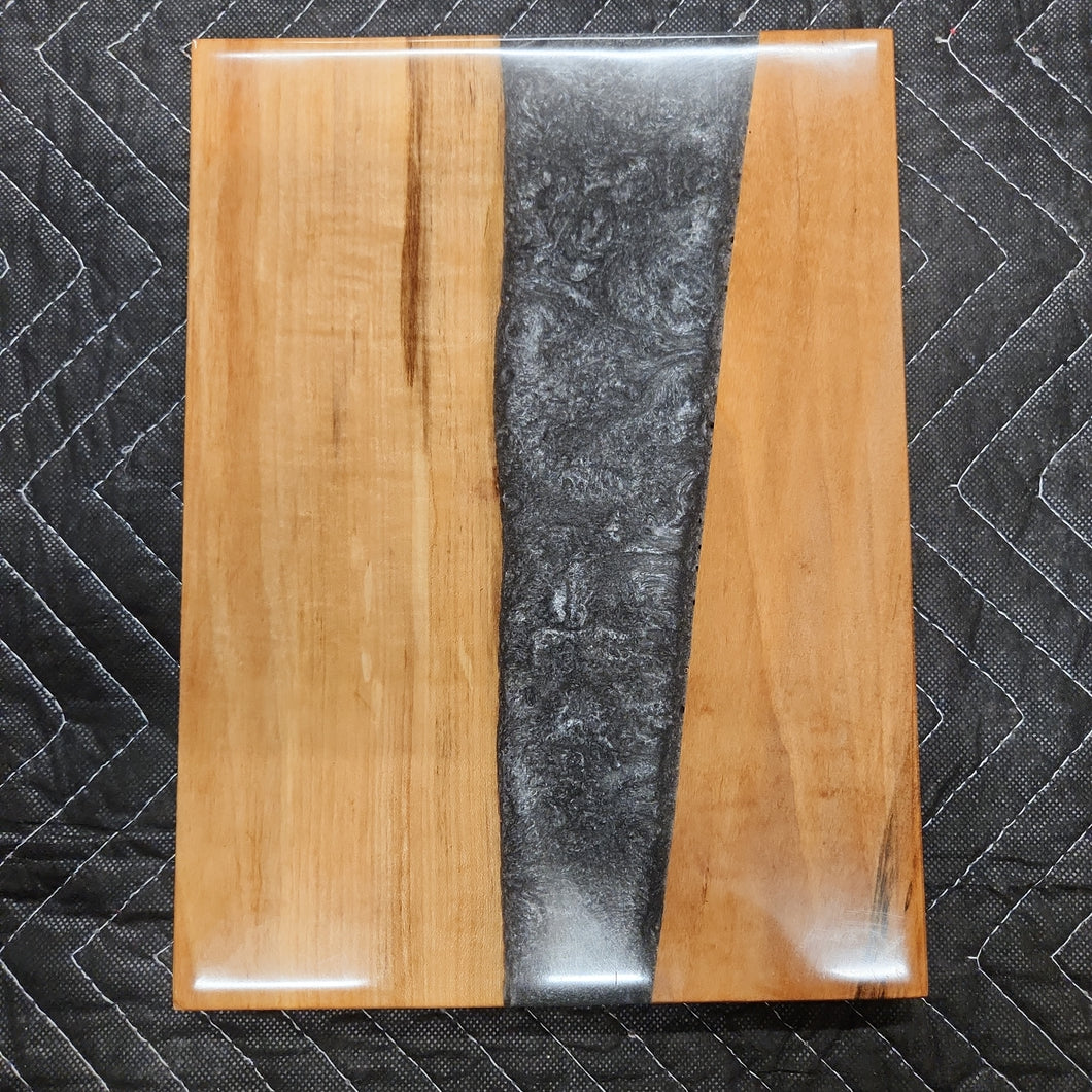 9 x 12 epoxy cutting board