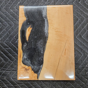 9 x 12 epoxy cutting board