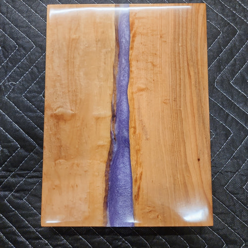 9 x 12 epoxy cutting board