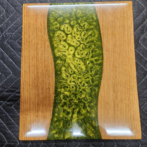 9 x 12 epoxy cutting board