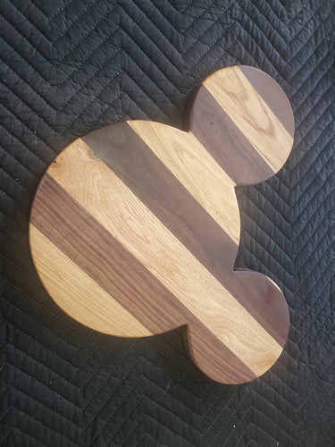 Traditional cutting board Mickey Mouse